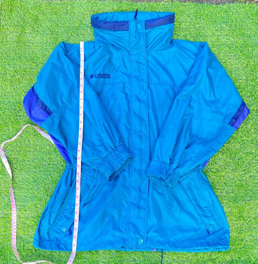 Vintage Culombia Tail Jacket (Category: Coats, Jackets and Outerwear) located in Bacolod City. Submitted by belleza_030299 (Listing ID 1463332158, Image 2). Description: Vintage jacket from 1990s no issue Excellent condition size Large on tag.