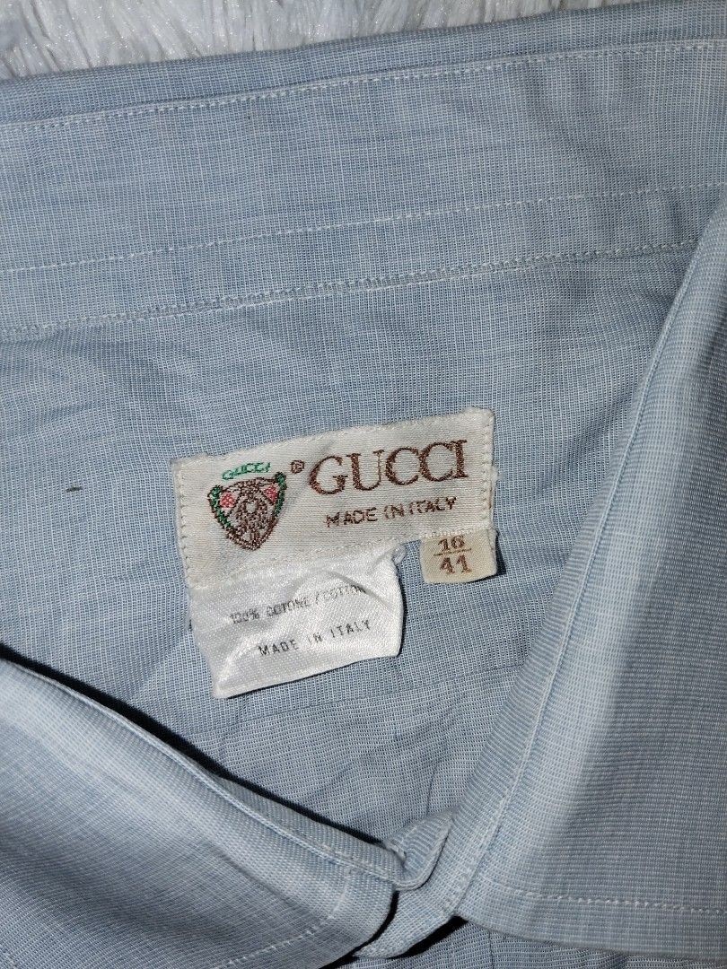 Vintage Gucci long sleeve button down polo (Category: Luxury Apparel) located in Barili. Submitted by francis88z (Listing ID 1463498760, Image 3). Description: Vintage Gucci W23L31 Excellent condition No issue Mine 💌 1850+sf.