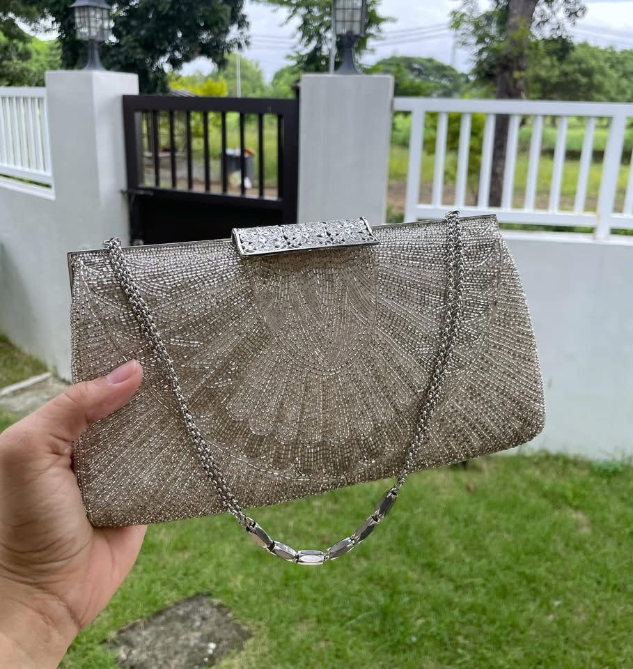 Vintage Handcrafted Formal Beaded clutch (Category: Clutches) located in Bulacan. Submitted by thriftbagcollections (Listing ID 1463463501, Image 1). Description: Vintage Handcrafted Formal Beaded clutch,Excellent condition!Approx;H-4.5”W-8”.