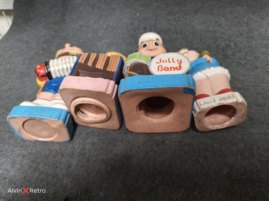 Vintage JOLLIBEE Band (Category: Vintage Collectibles) located in Manila. Submitted by alvinretro (Listing ID 1463477399, Image 3). Description: 500 each Only.