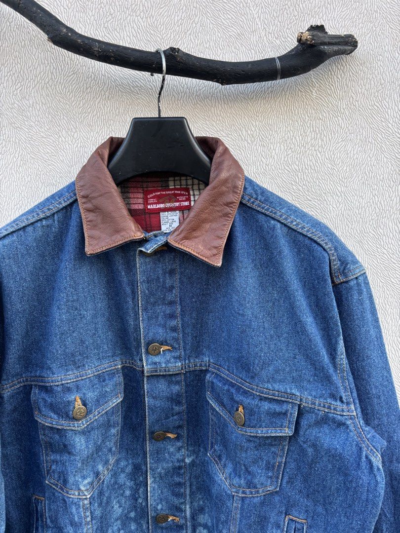 Vintage Marlboro Jacket (Category: Coats, Jackets and Outerwear) located in Baybay. Submitted by thrift.ed2023 (Listing ID 1463339352, Image 3). Description: Vintage Marlboro Jacket Large to XL 24x26 Issue -White Spots/Stain Excellent Condition.