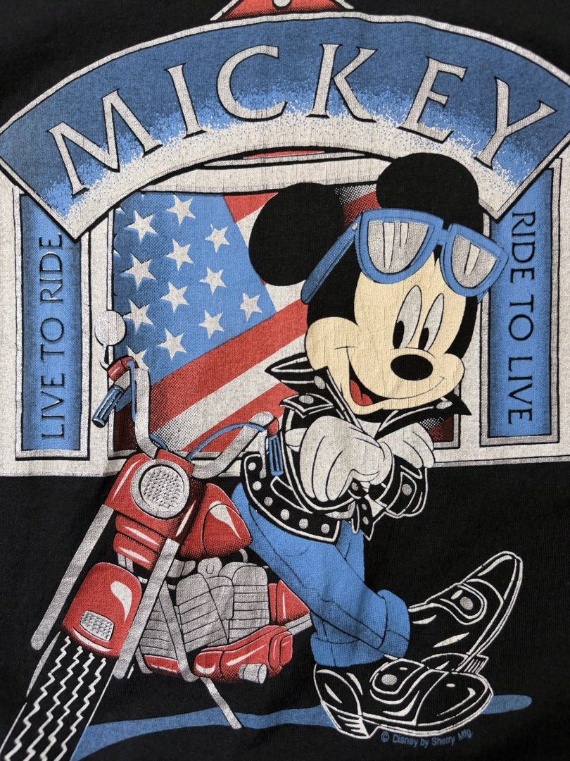 Vintage Mickey Mouse tee shirt (Category: Tshirts & Polo Shirts ) located in Santa Rosa. Submitted by arvintage.ph (Listing ID 1463445426, Image 2). Description: Tagged: Medium on tag Width 19.5” | Length 30” Condition: Great condition Issue(s): Minimal hairline crackprints.