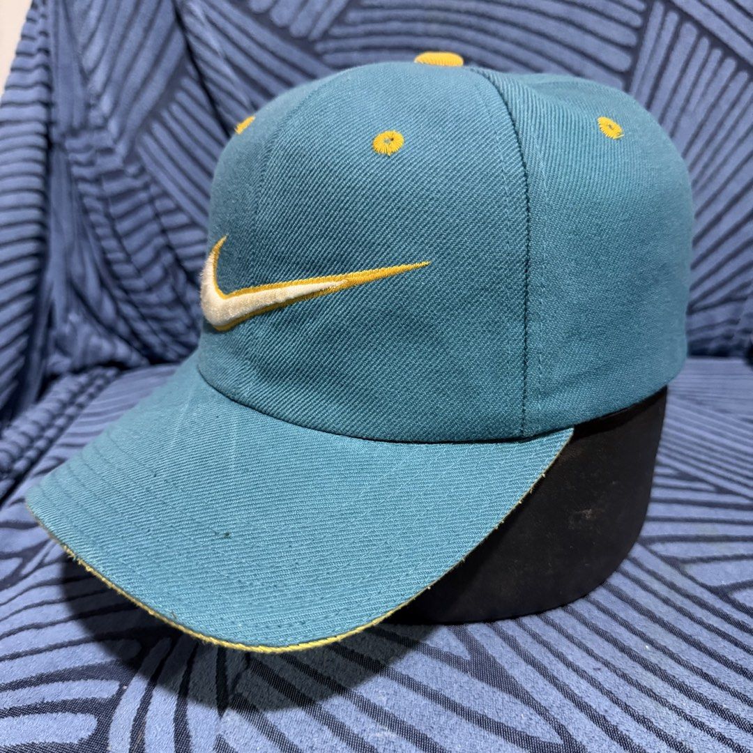 Vintage Nike Air Cap (Category: Caps & Hats) located in Davao. Submitted by ckkb1821 (Listing ID 1463460011, Image 2). Description: Vintage Nike Air Cap Velcro Snapback One size fits most (osfm) Good condition, with signs of usage Washed & cleaned - ready to wear ₱1,299 only +sf.