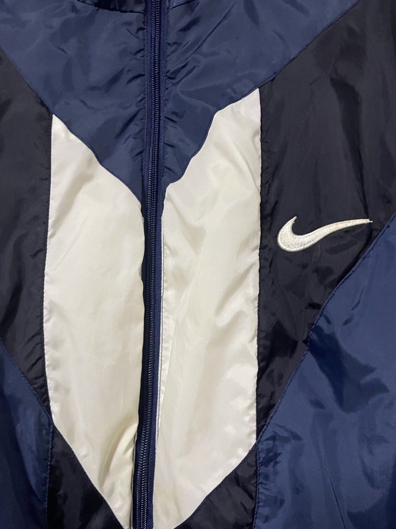 Vintage Nike Multicolor Jacket (Category: Coats, Jackets and Outerwear) located in Taguig. Submitted by uppcyclee (Listing ID 1463467035, Image 3). Description: Vintage Nike Multicolor Jacket Size XL (24x28.5) Good condition, signs of usage Loc: Taguig/Bulacan Can ship nationwide via J&T / Lalamove / GrabExpress.