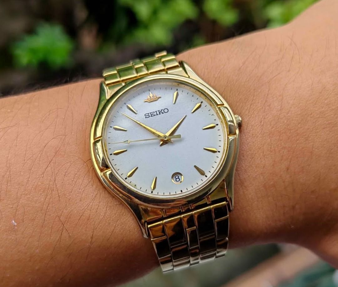 Vintage Seiko Galaxy 1993 (Category: Men's Watches) located in Caloocan City. Submitted by preserve_timepieces (Listing ID 1463455225, Image 3). Description: -Kindly Please Read The Descriptions First Before you message. -Auto pass sa Kwentuhan | Please respect each other's time. -Newly serviced movement. -All Original Watch -Watch/Replacement Box. -With Free leather strap. -P3,800 + shipping fee. -Brand: Seiko -Dial: White. -Model: Galaxy. -Year