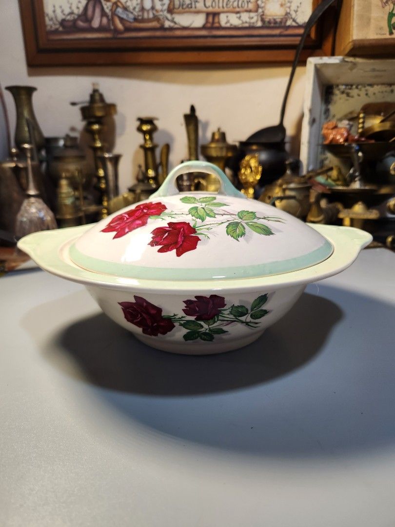 Vintage "Shadow Rose" Covered Vegetable Serving Bowl (Category: Vases & Decorative Bowls) located in Baguio. Submitted by tindahanbagtown2600 (Listing ID 1463529066, Image 1). Description: UK Surplus | Japan Surplus Container Items Location: Baguio City, Benguet 2600 Dropping | Meet-Up | Shipping Nationwide.