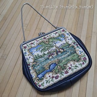 (Category: ) located in . Submitted by pinkyfairy.thrift (Listing ID 1463383512, Image 1). Description: .