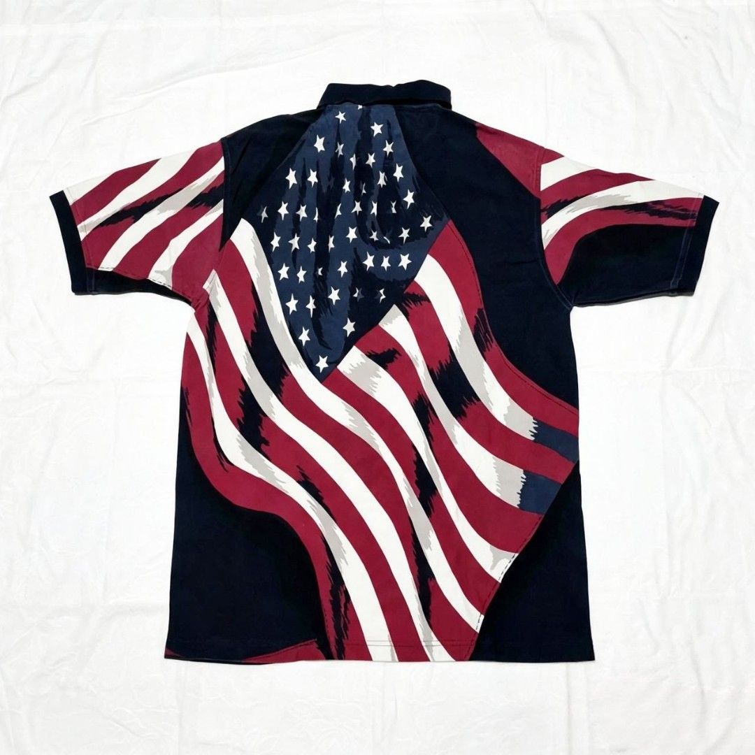 Vintage Toomby Polo (Category: Tshirts & Polo Shirts ) located in Quezon City. Submitted by rodthrift00 (Listing ID 1463369921, Image 2). Description: Best Fit: XL Dimension(WxL) : 22x32.5 Condition: 10 Issue: NA.