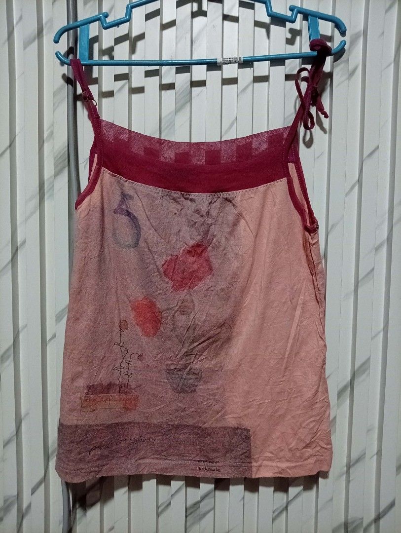 Vintage Y2k Cop. copine poppy Flower graphic Solid back print ( authentic ) (Category: Sleeveless) located in Barotac Nuevo. Submitted by john.pritz (Listing ID 1463389613, Image 1). Description: Vintage Y2k Cop. Copine Poppy Flower Graphic Solid Back print ( Authentic ) As new condi no issue width 14 Length 21.