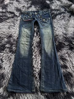 (Category: ) located in . Submitted by prettysixtythrift_17 (Listing ID 1463417118, Image 1). Description: .