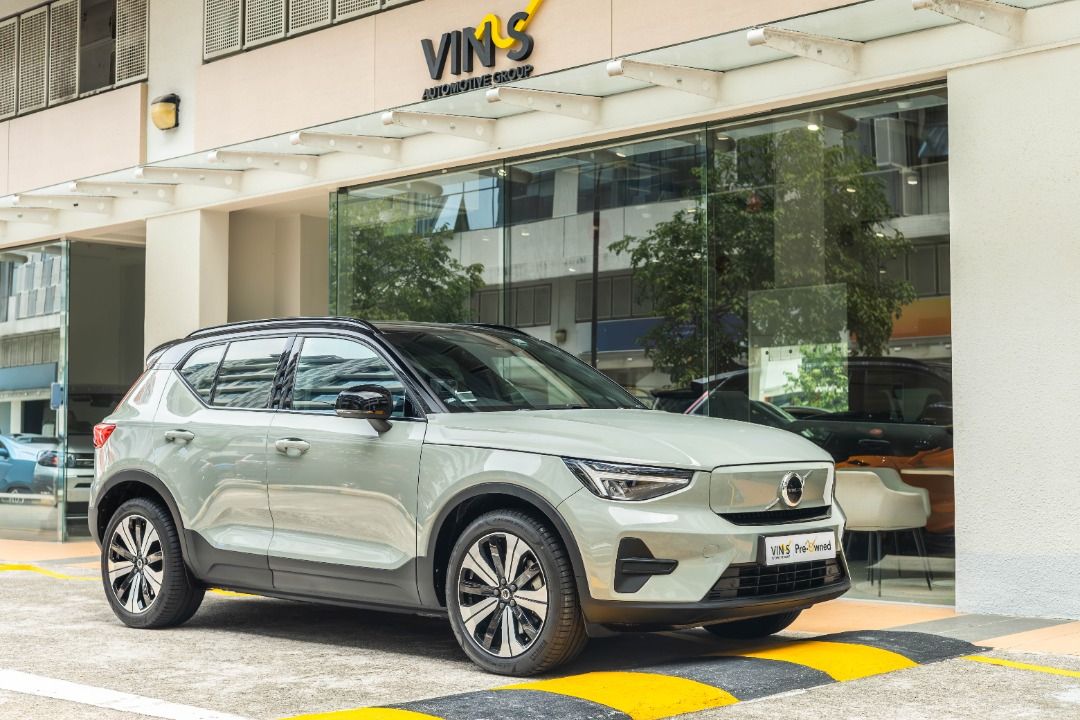 Volvo XC40 Recharge Pure Electric Plus Auto (Category: Used Cars) located in Singapore. Submitted by vinsautogroup (Listing ID 1463376436, Image 1). Description: Vehicle Features: Panoramic roof, Google infotainment, pilot assist, 360 camera, wireless Apple CarPlay and premium safety systems. Accessories: Keyless entry/start, Panoramic glassroof, carplay/Android Auto, lane departure/blindspot assist, electric seats. description. Why Vin's Automot