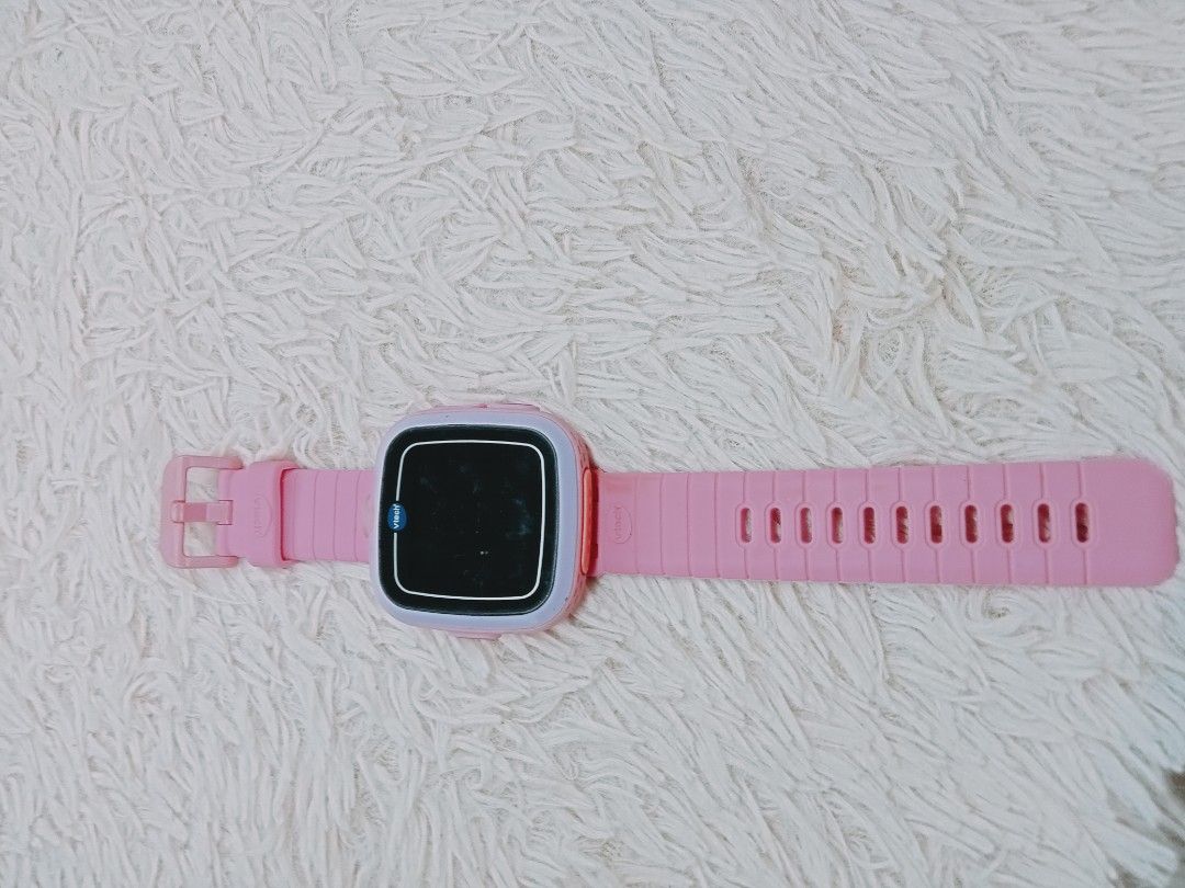 VTech Kidizoom Smartwatch DX2 Pink (Category: Babies & Kids Fashion) located in Rosario. Submitted by elysedeclutter (Listing ID 1463380572, Image 2). Description: - Pink VTech smartwatch for kids - Includes games, camera, and activity tracker - Screen displays battery charging status - Keeps kids entertained and encourages activity -may flaw sa screen.