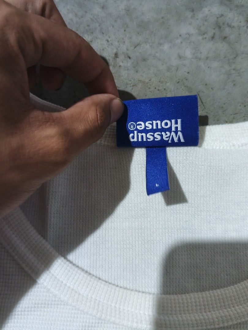 WASSUP HOUSE (Category: Activewear) located in Guihulngan. Submitted by its_prances (Listing ID 1463475292, Image 3). Description: WASSUP HOUSE EXCELLENT CONDITION SIZE LARGE ON TAG DIMES 20.5 X 28 NO ISSUE NEED WASH ONLY.