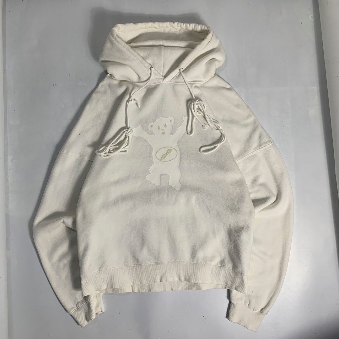 We11done hoodie (Category: Hoodies) located in Cabanatuan. Submitted by xythrifting (Listing ID 1463446535, Image 1). Description: .