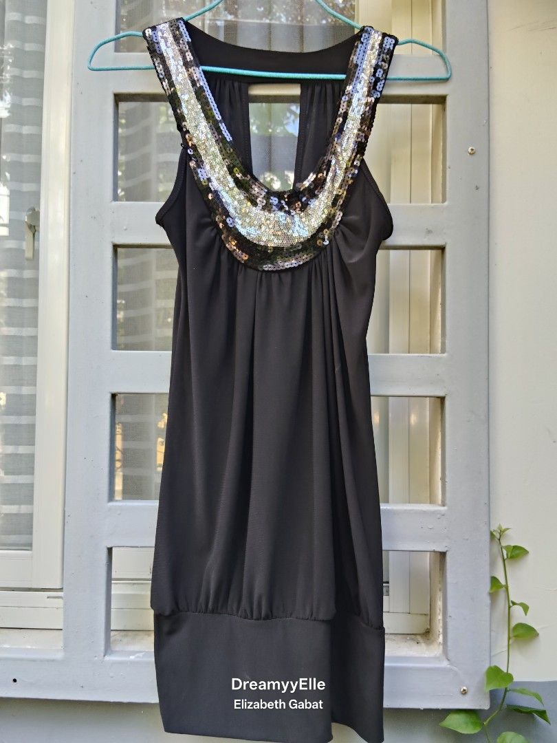 Wet Seal Y2k mini dress (Category: Dresses) located in Bayambang. Submitted by dreamyy_elizabeth (Listing ID 1463398725, Image 1). Description: mine: 699 steal: 799 grab: 899 lock: 1,200 (yours).