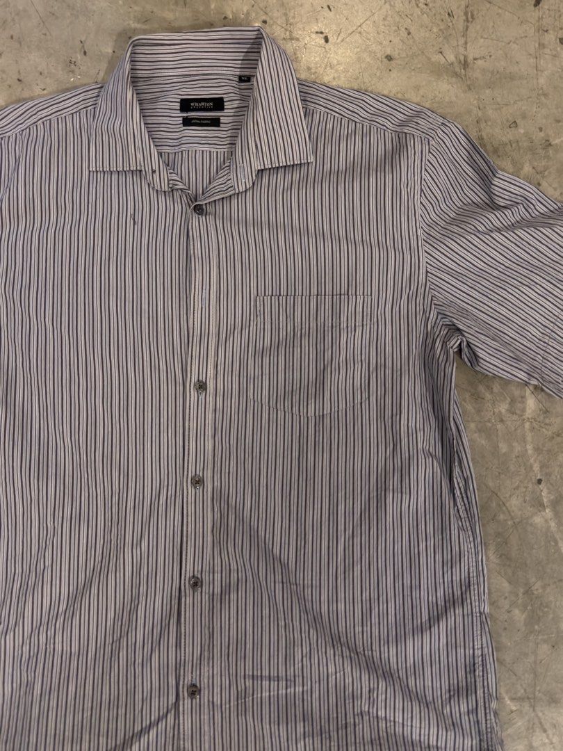 Wharton Boxy Crop Polo(Reworked) (Category: Tshirts & Polo Shirts ) located in Samal. Submitted by jorts26 (Listing ID 1463372896, Image 3). Description: Wharton Boxy Cropped Polo(Reworked) Dimes:22.5x28 Flaws:None Price:₱450 Condition:Excellent Location:Bataan Shipping:J&T or LBC Negotiable .
