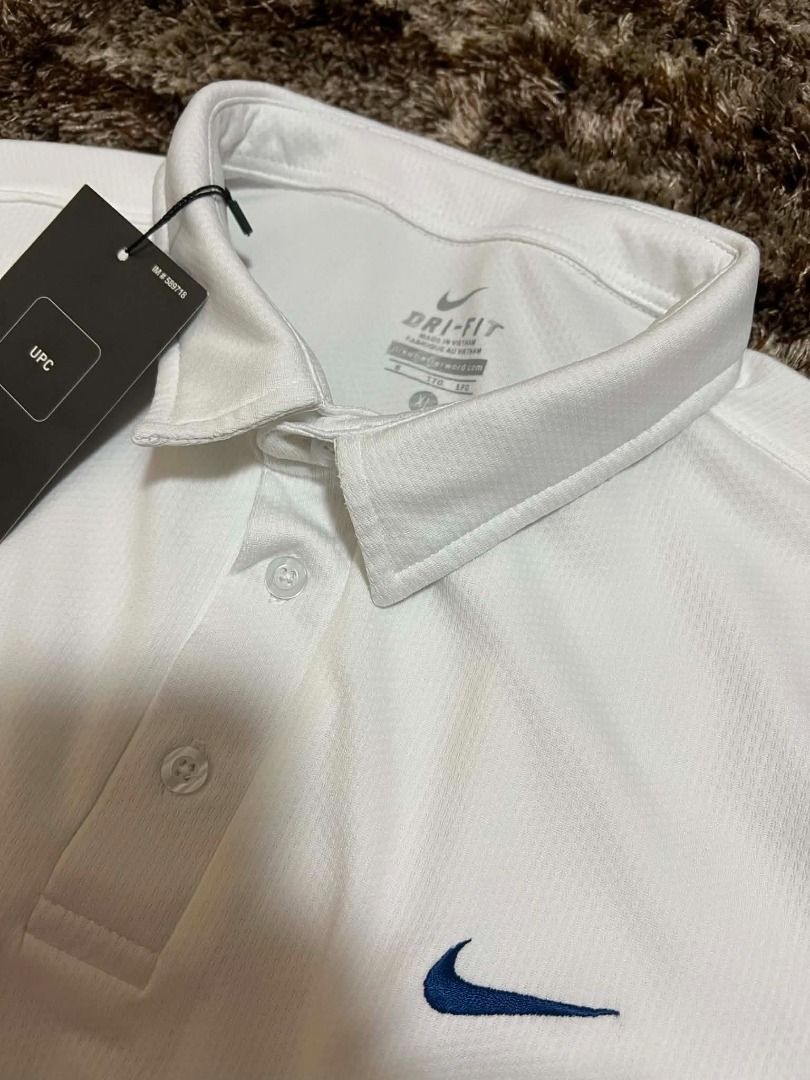 White Polo Shirt Blue Check Original (Category: Tshirts & Polo Shirts ) located in Manila. Submitted by actd_luxury (Listing ID 1463539163, Image 3). Description: xl: 23x28.