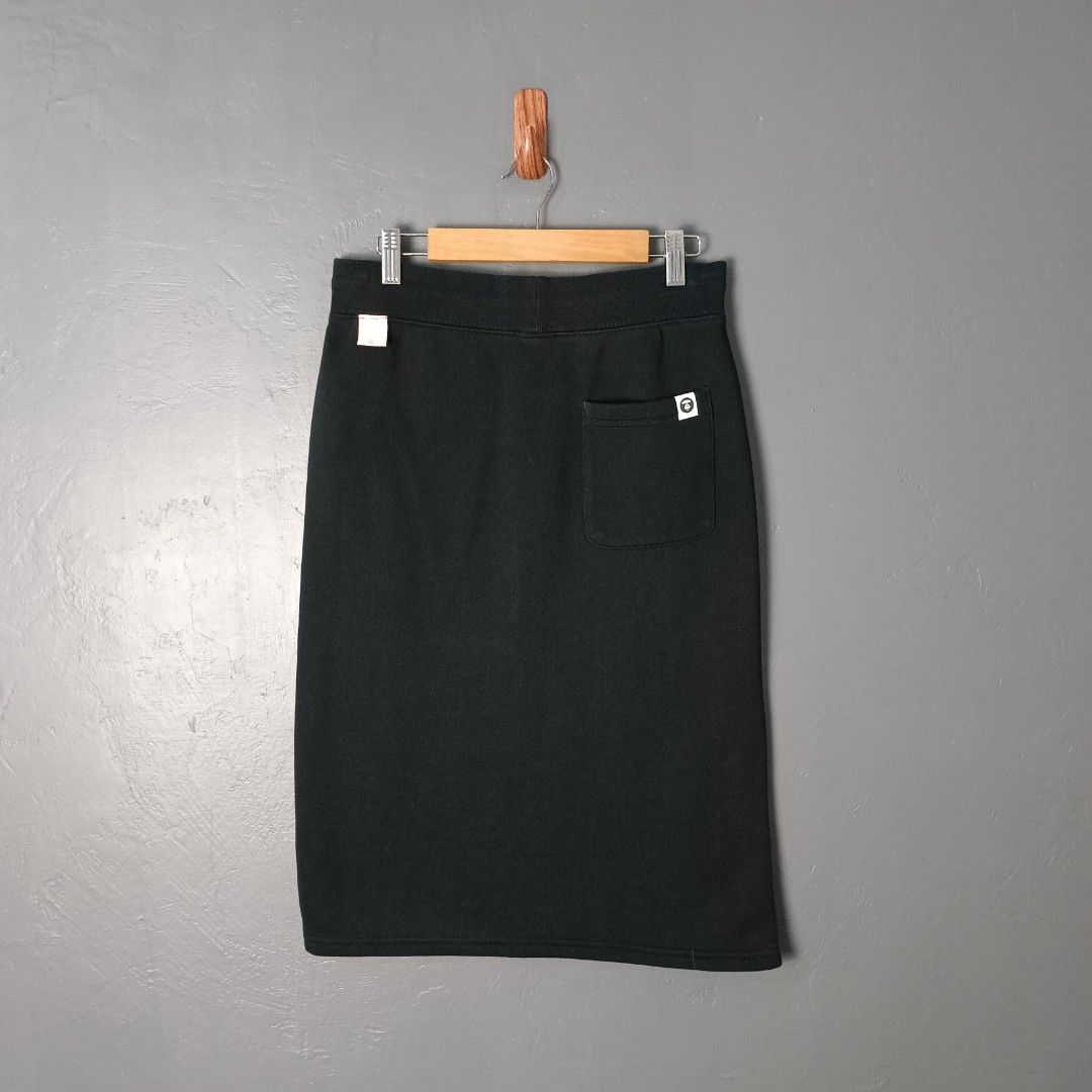 Women's - AAPE (Category: Skirts) located in Bacolod City. Submitted by drop.ph (Listing ID 1463392391, Image 3). Description: AAPE - Skirt Authentic *Fits 28-30, L-25 *Excellent *No Flaws *Price: 1,200php *Add SF if outside Bacolod City .