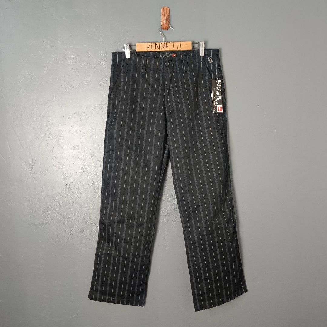 Women's - Quicksilver (Category: Other Bottoms) located in Bacolod City. Submitted by drop.ph (Listing ID 1463447583, Image 2). Description: Quicksilver - Stripe - Y2k Vibe Authentic *Fits 28-29 (Actual Tape) Length - 38, Leg Opening - 8.5 *Brand New w Tags *No Flaws *Price: 1,000php *Add SF if outside Bacolod City .