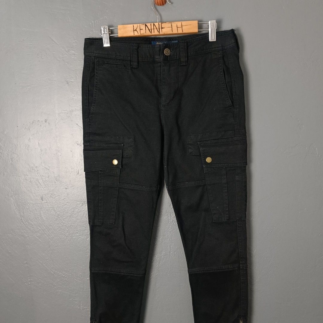 Women's - Ralph Lauren (Category: Jeans) located in Bacolod City. Submitted by drop.ph (Listing ID 1463446837, Image 1). Description: Ralph Lauren - Cargo Trousers - Slim Authentic *Ankle Zipped *Fits 28-29 Length 37.5, Leg Opening - 4.5 *Very Good *Lightly used *Price: 1,000php *Add SF if outside Bacolod City .