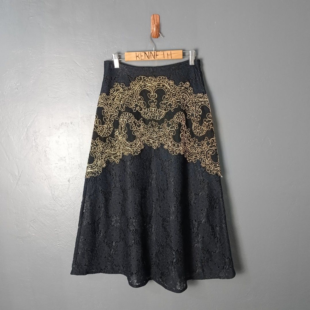 Women's - Sandro Paris (Category: Skirts) located in Bacolod City. Submitted by drop.ph (Listing ID 1463393891, Image 1). Description: Sandro Paris - Hajar Rock Skirt *Fits 26, Length - 30 *Excellent *No Flaws *Price: 1,500php *Add SF if outside Bacolod City .