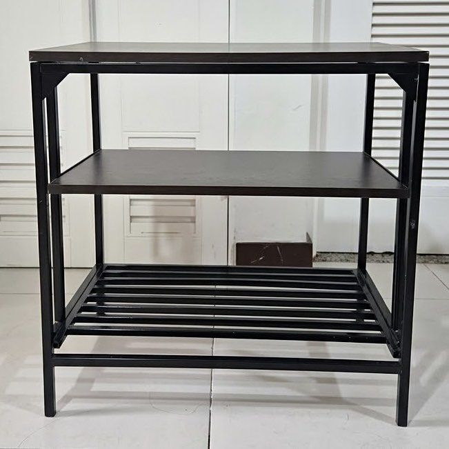 Wood and metal shelf (Category: Shelves, Cabinets & Racks) located in Pasig City. Submitted by dpfairlane (Listing ID 1463365307, Image 2). Description: .