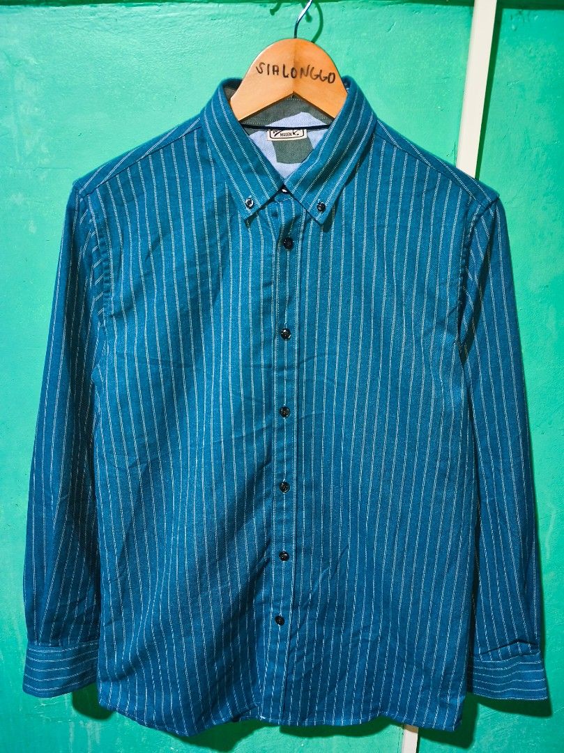 Work Wear Stripes Maden Clothing (Category: Formal Shirts) located in Las Pinas. Submitted by _jomar (Listing ID 1463520611, Image 1). Description: Excellent condition No issue Size Medium Dimes 20.5x28.