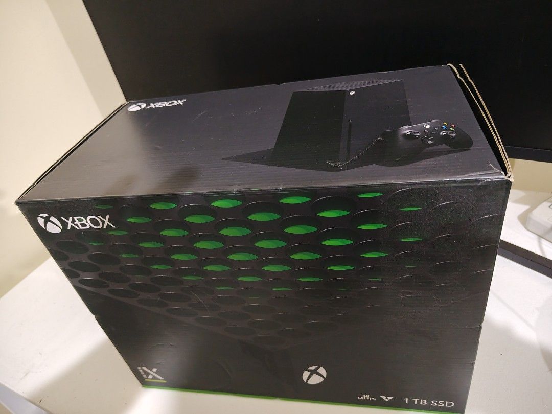 Xbox Series X 1TB Console with Controller and Game, Video Gaming, Video ...