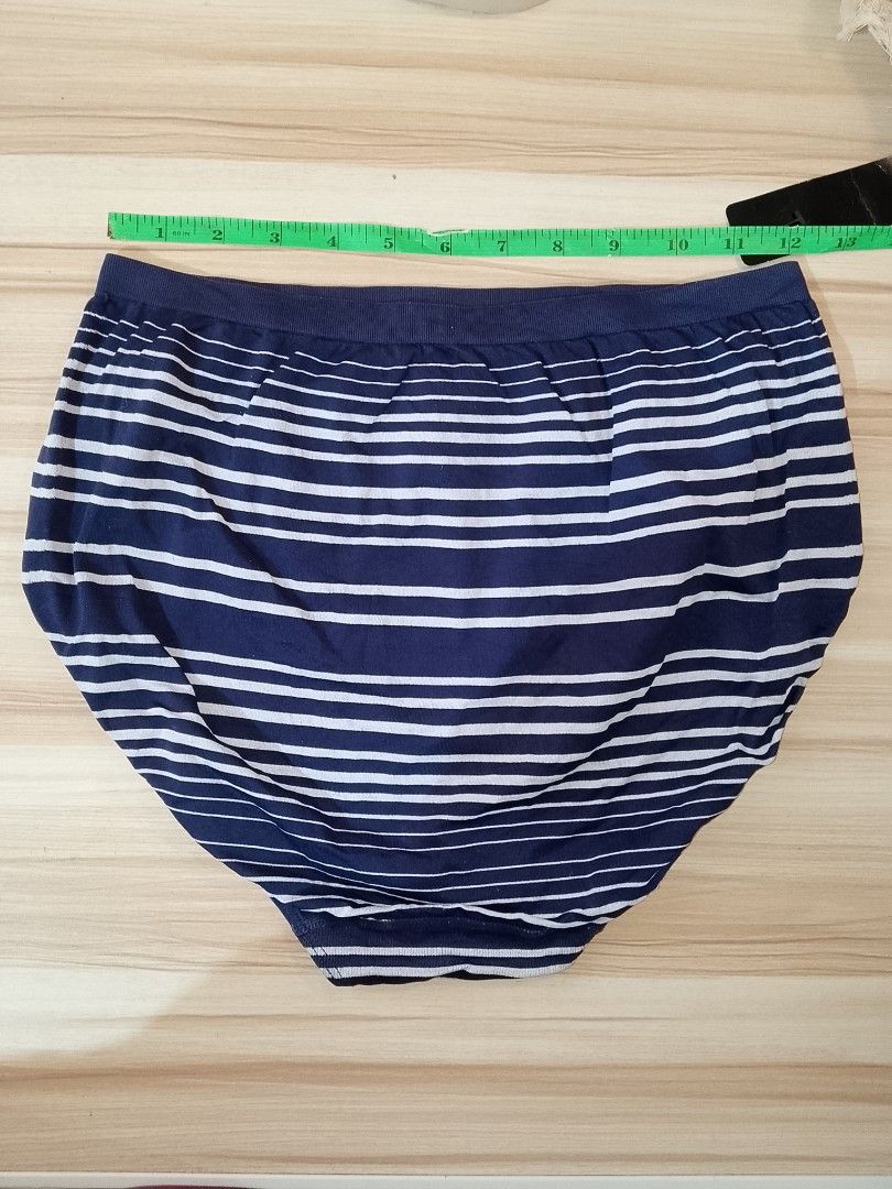 XL NAVY WHITE STRIPES PANTY (Category: Undergarments & Loungewear) located in Manila. Submitted by truecrystal-1407 (Listing ID 1463336792, Image 2). Description: .