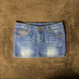 (Category: ) located in . Submitted by capymelon (Listing ID 1463439896, Image 1). Description: .