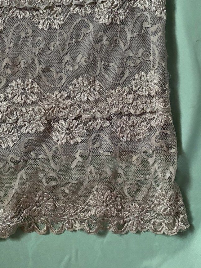 Y2k mesh chiffon grey gray tank top (Category: Sleeveless) located in Manila. Submitted by blacksparklecat (Listing ID 1462854869, Image 2). Description: 📍Pasig|Rizal -size: xs-s -fitted fit -vv stretchy .