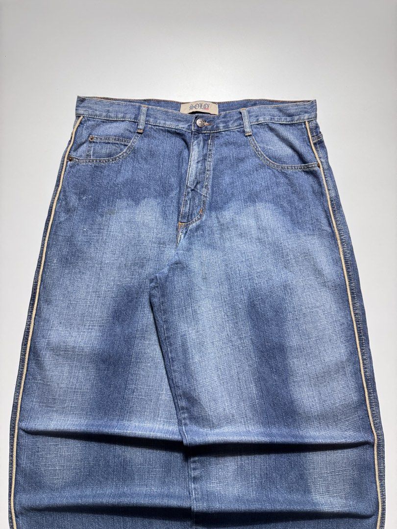 Y2K SOLO SIDE STRIPE BAGGY PANTS (Category: Jeans) located in Cebu City. Submitted by firenzegallery (Listing ID 1463466587, Image 3). Description: •Waist: 38 •Thigh: 16 •Length: 40 •Hem: 11 •Condition: 9.5 •Issue(s): none.