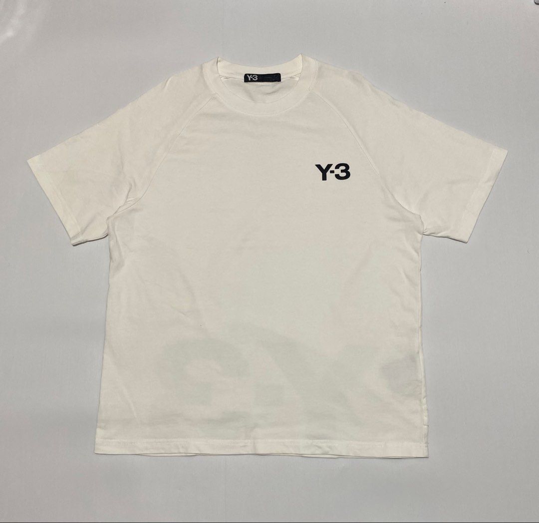 Y-3 ❌Adidas (Category: Tshirts & Polo Shirts ) located in Bislig. Submitted by ejpombo (Listing ID 1463451843, Image 1). Description: 📍Y-3 ❌Adidas ▪︎SIZE: Xxl on tag ▪︎ DIMES : L28-29x W21-22 ▪︎EXCELLENT : CONDITION ▪︎ COLOR RATE : 9.5/10 ▪︎ WASH AND READY TO WEAR ▪︎ ISSUE: NONE MINE : 680 Free Shipping ✈️ ●COURIER: J&T ●MOP: GCASH/PAYMENT FIRST ●LOCATION: MANGAGOY BISLIG CITY SURIGAO DEL SUR (MINDANAO) PA TAG PO PA UNTAG NALANG PO IF BAWAL 🙏❤.