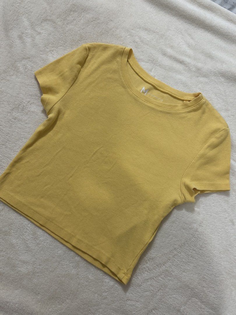 Yellow Crop Top (Category: Others Tops) located in Bagac. Submitted by danicruz_ (Listing ID 1463471844, Image 2). Description: - Yellow Crop Top - Size small to medium - Slightly used.