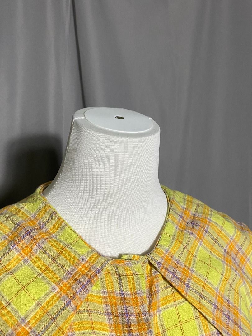 Yellow plaid long-sleeve top with a unique collar (Category: Shirts) located in Las Pinas. Submitted by ipickyou (Listing ID 1463452475, Image 3). Description: Unwashed 𝗠𝗲𝗮𝘀𝘂𝗿𝗲𝗺𝗲𝗻𝘁𝘀 𝘄𝗵𝗲𝗻 𝗹𝗮𝗶𝗱 𝗳𝗹𝗮𝘁: -Armpit to armpit: 25 1/2” -Length: 21 1/2F, 29B” .