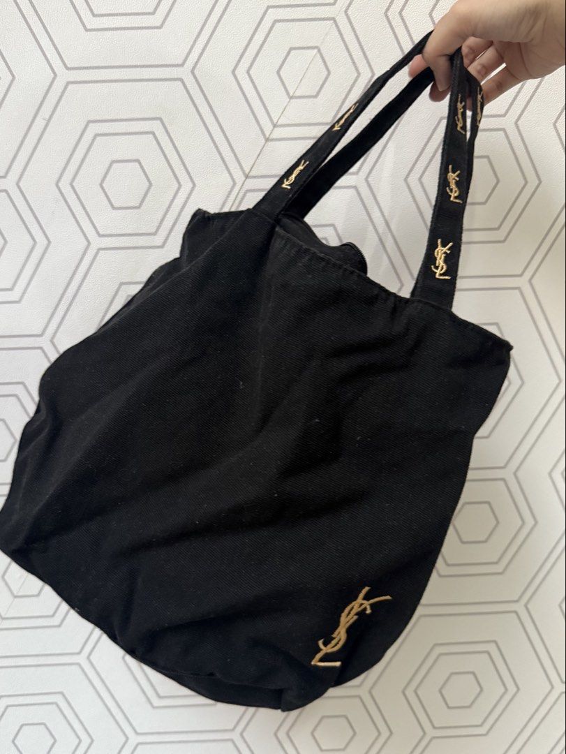 Ysl Beaute Black Gold Tote Bag (Category: Tote Bags) located in Marikina City. Submitted by lovegoeson (Listing ID 1463403643, Image 3). Description: .