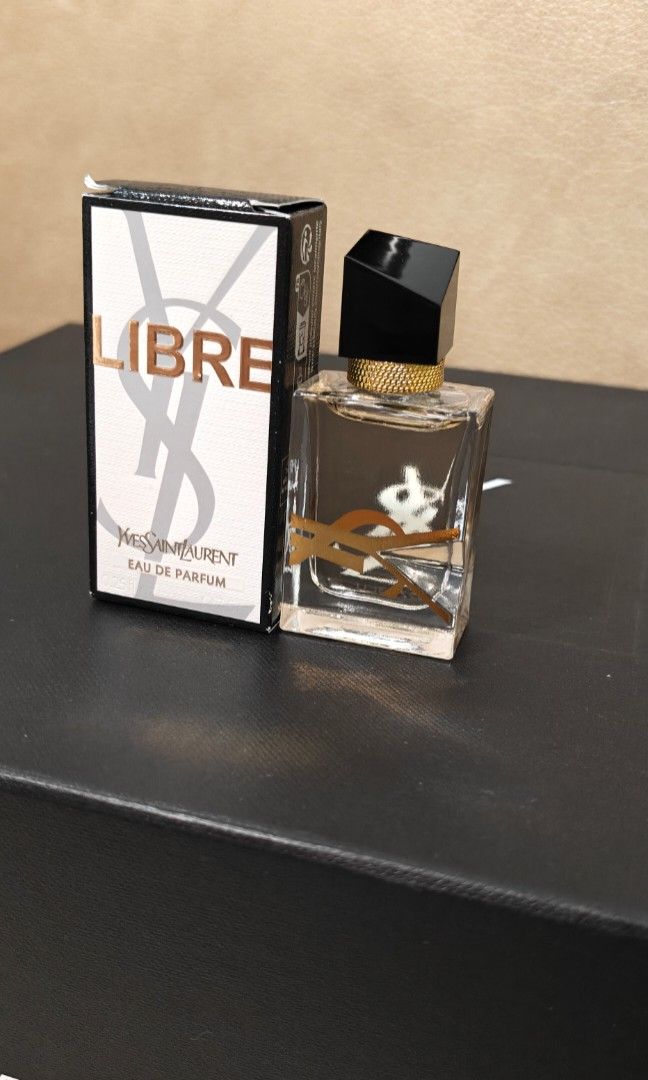 YSL LIBRE EDP (Category: Fragrance & Deodorants) located in Masai. Submitted by marylee0205 (Listing ID 1463443021, Image 1). Description: Yves Saint Laurent Libre Eau de Parfum (7.5 ml / 0.25 fl. oz.). Product OverviewBrand: Yves Saint Laurent Fragrance Line: Libre Concentration: Eau de Parfum Size: 7.5 ml (0.25 fl. oz.) GTIN / Barcode: 3614272648517 Scent Profile & Fragrance FamilyFragrance Family: Warm Floral / Fougere. Key Accords: Lavender, 