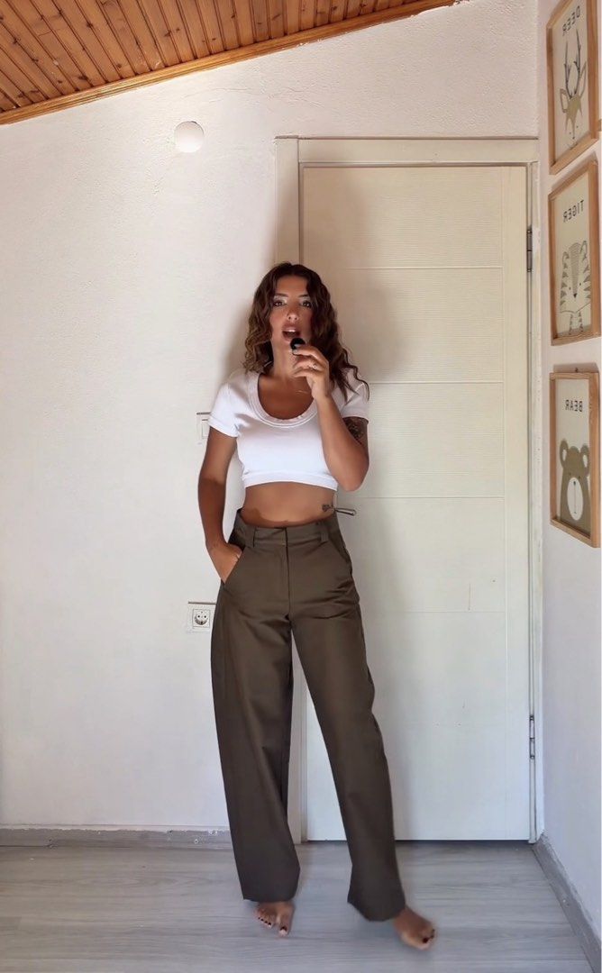 ♦️ONHAND♦️ZARA Barrel Trouser (Category: Other Bottoms) located in Manila. Submitted by charmscollections (Listing ID 1463397642, Image 3). Description: Brand New with Tag and Ready to Ship 💯% Authentic Zara Zara viral barrel trouser. Ganda ng fitga sissy ko 😊 MOP - GCash•BPI•UB.