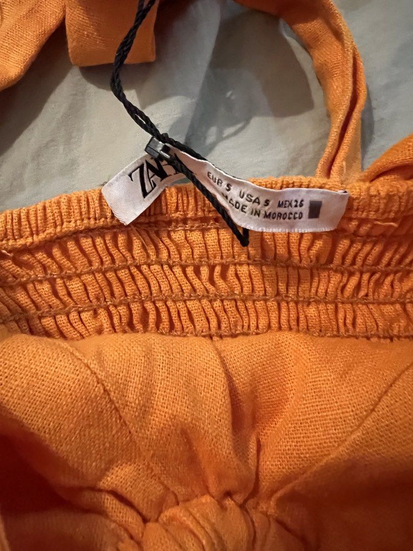Zara BNWT Halter Top (Category: Blouses) located in Quezon City. Submitted by currentlydeclutterring (Listing ID 1463448687, Image 2). Description: Got it from Zara Aus! It has a garterized back so fits xs-semi M RFS: closet revamp.