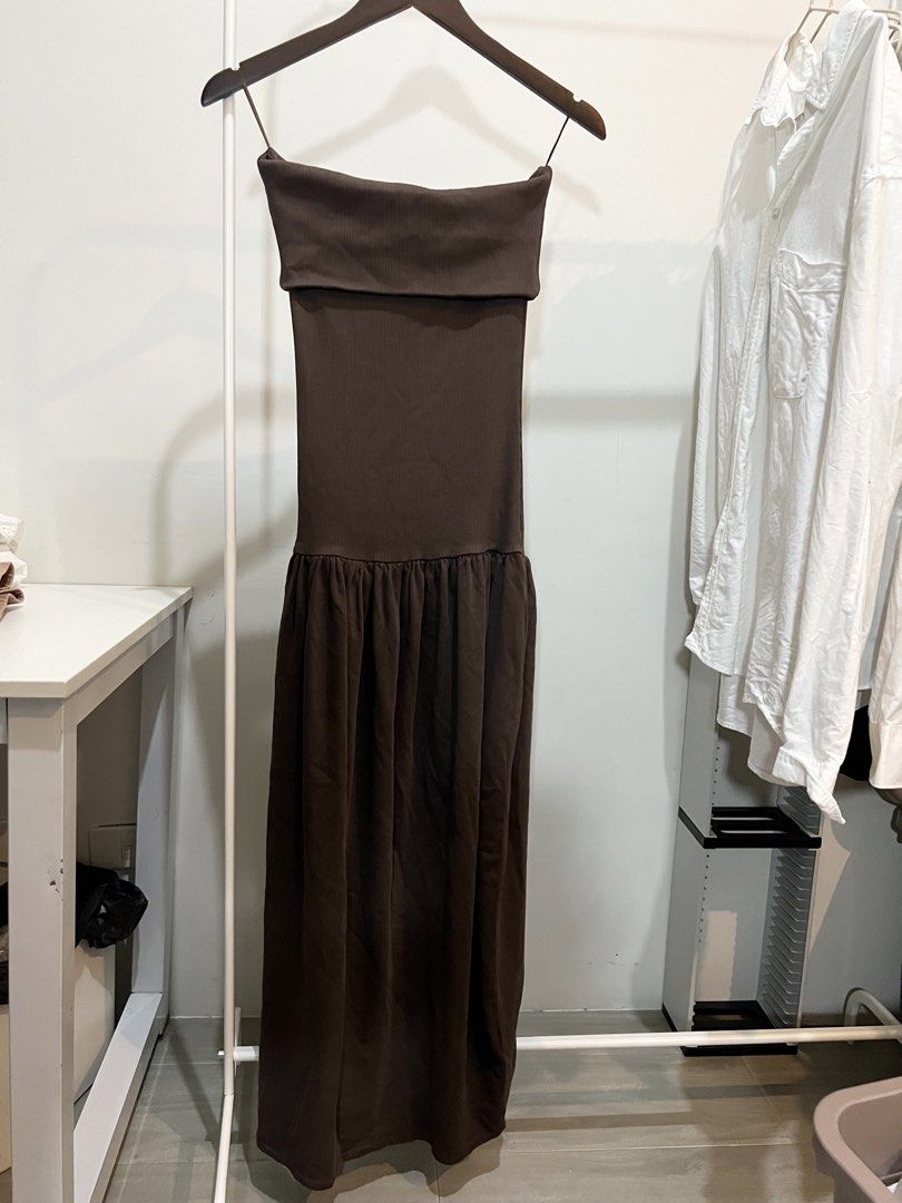 ZARA DRESS with tag (Category: Dresses) located in Quezon City. Submitted by styleandcomfort (Listing ID 1463505541, Image 3). Description: 100% store bought from zara Never used Original price is around 2k something Message me for inquiries 😊.