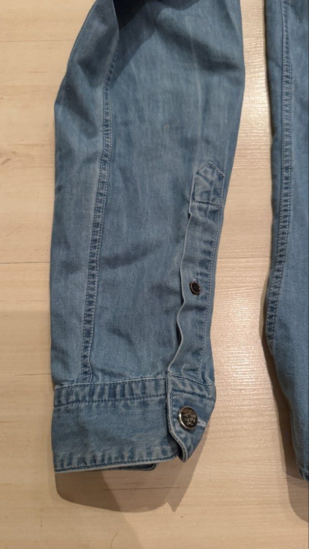 Zara Men Denim Shirt (Category: Tshirts & Polo Shirts ) located in Paranaque City. Submitted by mjohansson (Listing ID 1463371139, Image 3). Description: - Zara Man Denim Shirt - Long Sleeves with Button Cuffs - Purchased for 2,299 - Size L but fits size M - No stains or damages - Get all my listings selling for 3,500 total (9 items) for 2,000 if all purchased together - Lalamove from Makati or Parañaque City or Meetup Greenbelt Makati.
