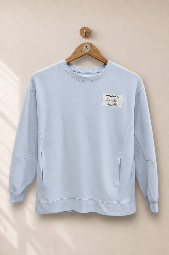 Zara Pullover (Category: Coats, Jackets and Outerwear) located in Baguio. Submitted by zakeeyaclo (Listing ID 1463345813, Image 1). Description: ZARA 11-12 years, fits until Small adult ₱200.