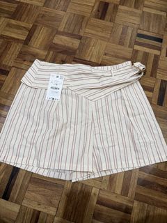 (Category: ) located in . Submitted by preloved_new_forsale (Listing ID 1463354745, Image 1). Description: .