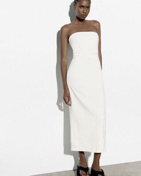 Zara white maxi dress (Category: Dresses) located in Muntinlupa City. Submitted by buchichays (Listing ID 1463493615, Image 1). Description: - like new - xxs-xs only (waist 23-24) - no ww, does not fit me anymore.
