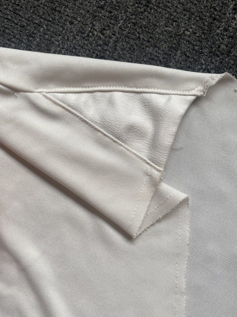 Zara White V-Neck Top Size M (Category: Blouses) located in Makati City. Submitted by clutterfree.life (Listing ID 1463390082, Image 3). Description: - Zara white V-neck top - Short sleeves - Size: Medium (M) - Lightweight fabric with a nice drape - Versatile: perfect for casual wear or layering - Made in Cambodia - Please check photos for condition and details.
