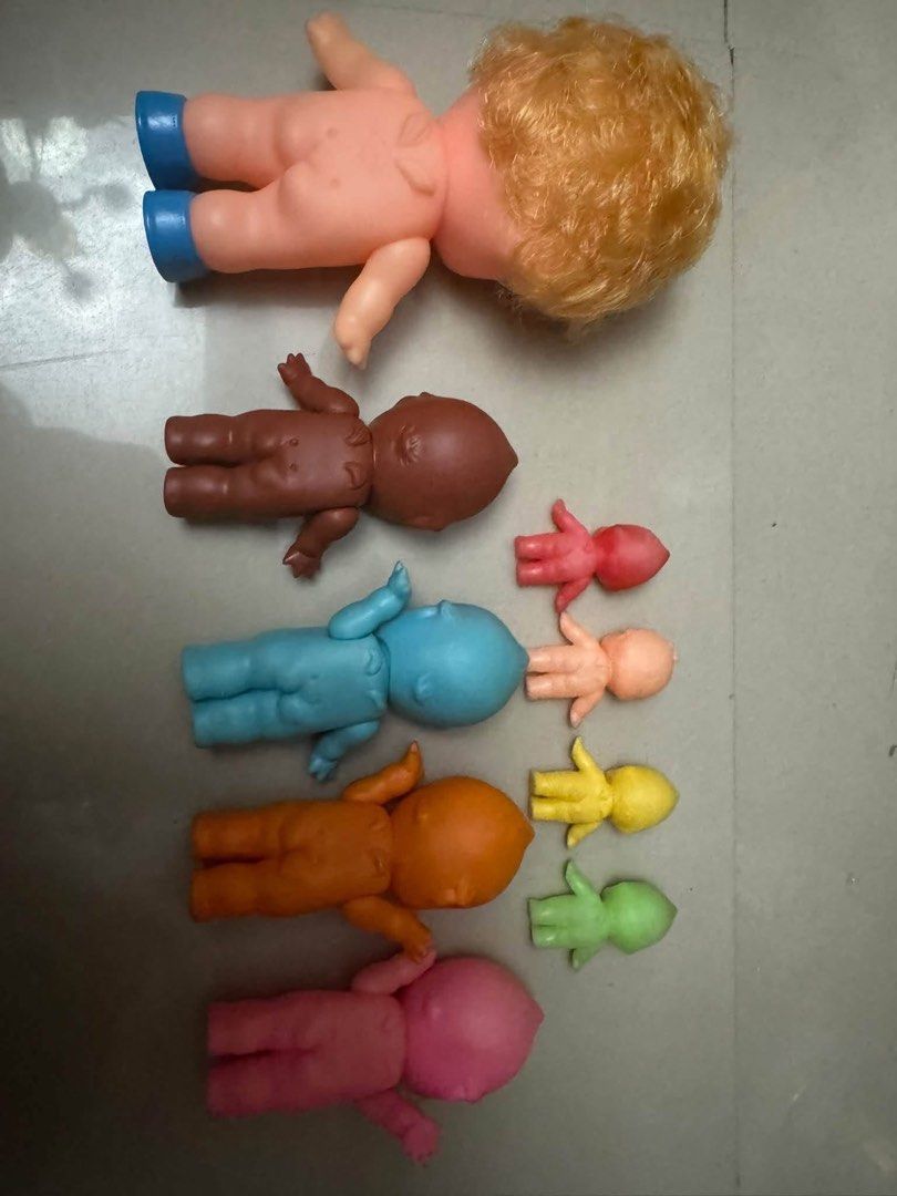Sale! 1960s-70s Vintage Kewpie dolls (Category: Figurines & Statues) located in Cainta. Submitted by elainelawenko (Listing ID 1463660488, Image 2). Description: .