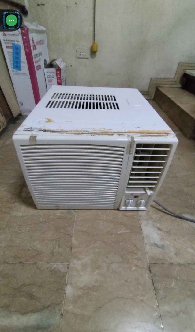 1hp Hanabishi - hwtac-10s (Category: Air Conditioning and Heating) located in Manila. Submitted by 128105 (Listing ID 1463730841, Image 1). Description: - Hanabishi Window Type Air Conditioner - White casing - Fully functional and effective for cooling rooms - Sold as is.
