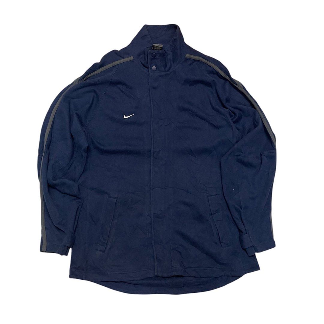 2000s nike track turtleneck jacket (Category: Coats, Jackets and Outerwear) located in General Mariano Alvarez. Submitted by bandzzx (Listing ID 1463688875, Image 1). Description: .