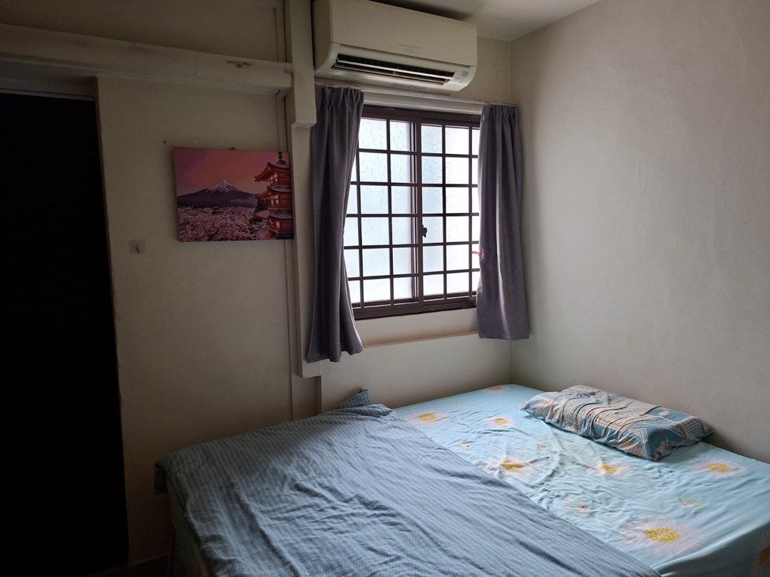 (Category: ) located in . Submitted by yappyjin (Listing ID 1427727178, Image 1). Description: .