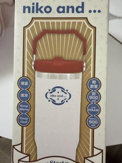 （分類：）位於 。 由 eeeevelynnnn 提交（商品編號 1463697379，圖片 1）。簡介： 。